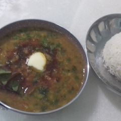 A picture of Dhaba style dal fry.