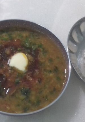 A picture of Dhaba style dal fry.