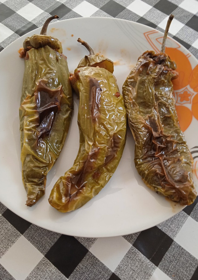 Una foto de Pimientos verdes italianos rellenos al horno