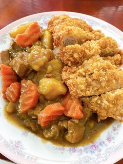 รูปของ ข้าวแกงกระหรี่หมูทอดทงคัตสึ