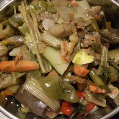 A picture of #zerowaste vegetable broth.