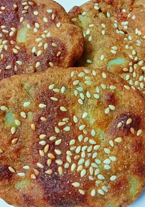 बाजरा आलू की टिक्की (bajra aloo ki tikki recipe in Hindi) रेसिपी मुख्य फोटो