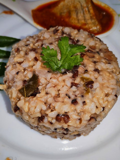 உளுந்து சோறு(ulunthu soru recipe in tamil) செய்முறை முக்கிய புகைப்படம்