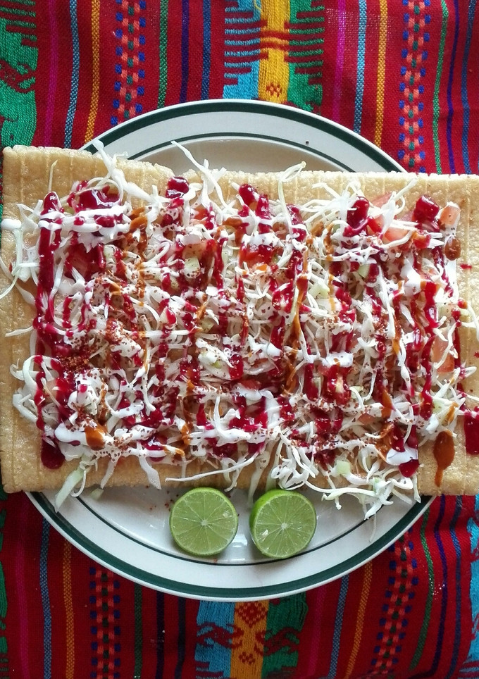 Una foto de Duros con verdura (chicharrón de harina preparado)