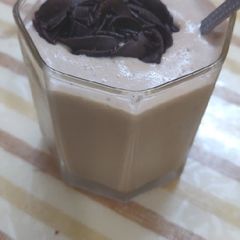 A picture of KitKat shake.