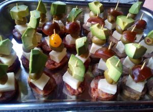 Una foto de Mini Brochetas p/Picada! ❤️🇦🇷