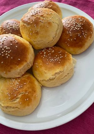 Una foto de Pan para hamburguesa, también sirve para pebetes