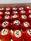 Mini red velvet cheezy