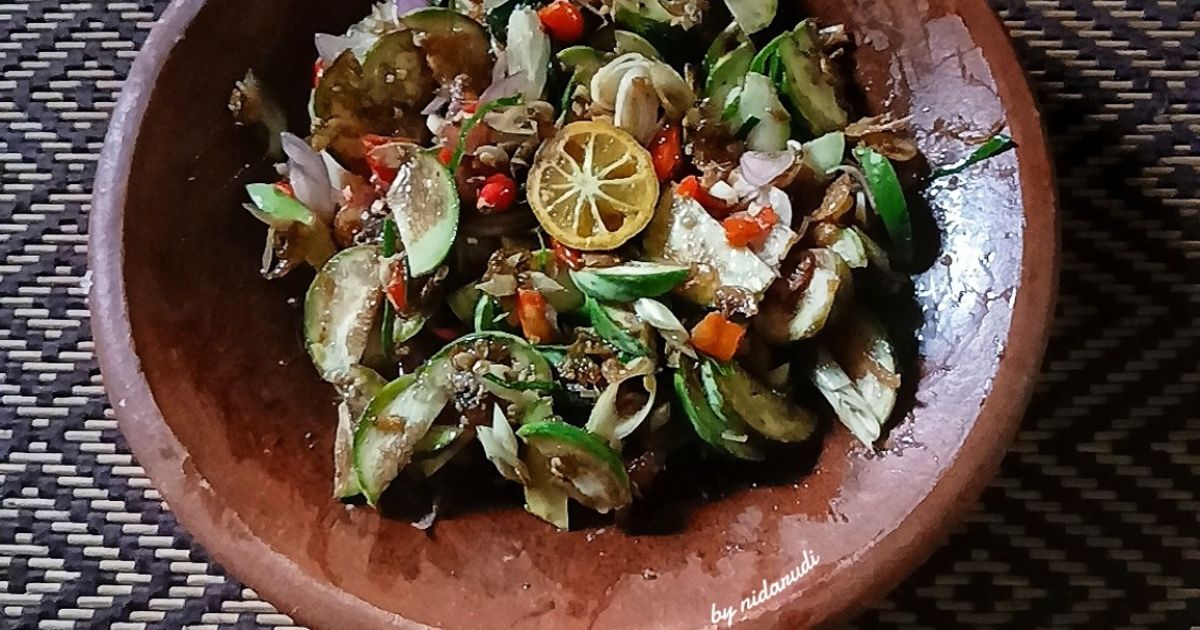 Sambal Matah Terong Rebon