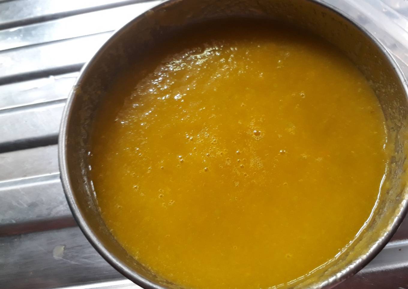 Apple and mango puree