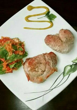 Una foto de Bola de lomo de cerdo al horno con "Rata Special"