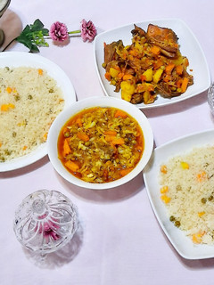 A picture of Burabisko with vegetable soup.