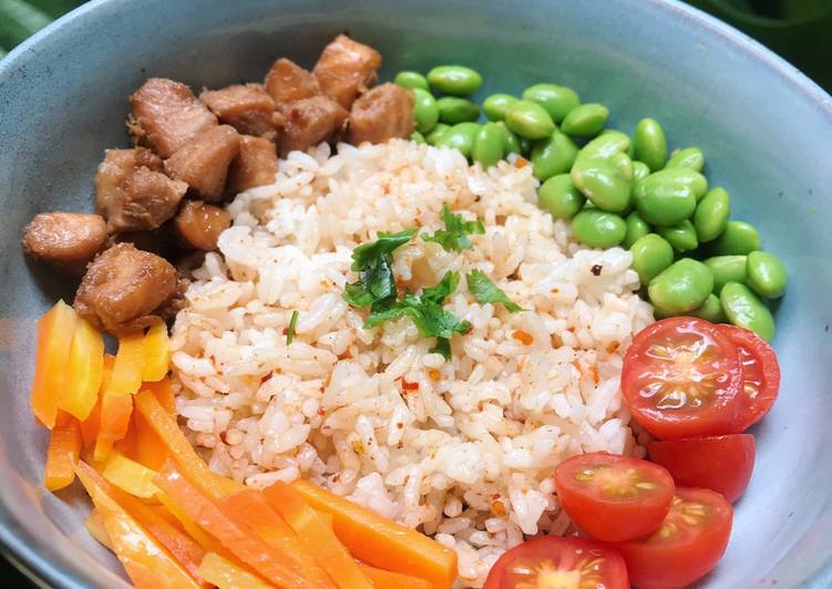 Salmon Teriyaki Poke Bowl