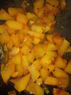 பூசணிக்காய் மசாலா கறி (Poosanikkaai masala kari recipe in tamil) செய்முறை முக்கிய புகைப்படம்