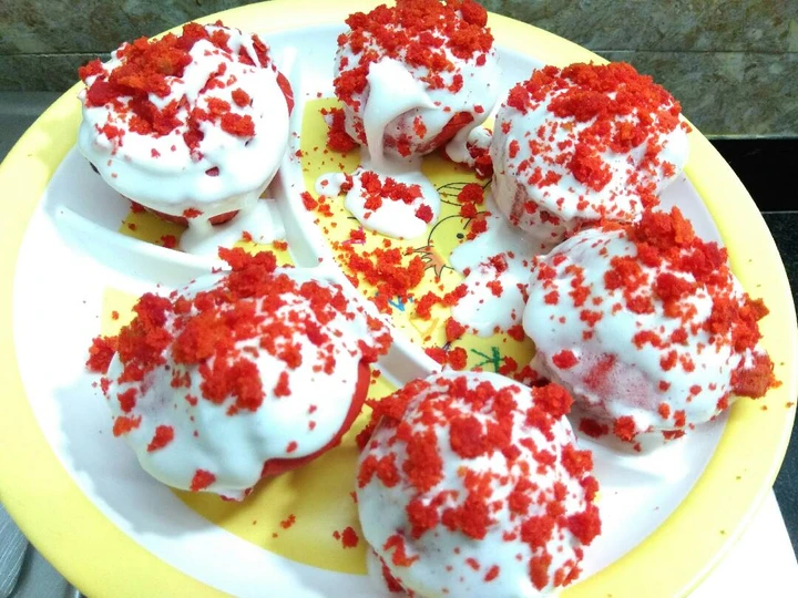 Simple Way Make Recipe Red Velvet CupCakes / How to Make Cupcakes / Eggless CupCakes that is Delicious, Appealing}