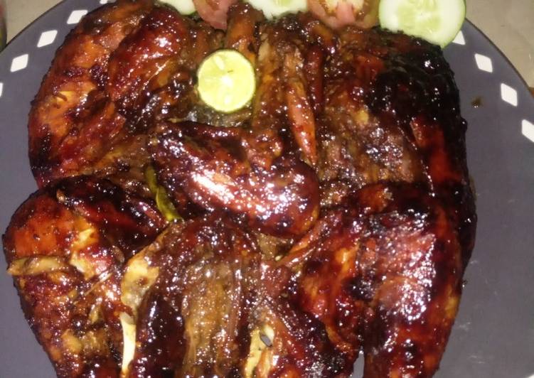 Ayam Bakar Kecap yang endeeess… 😋😊😁