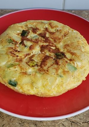 A picture of Spanish Potato and Zucchini Omelette.