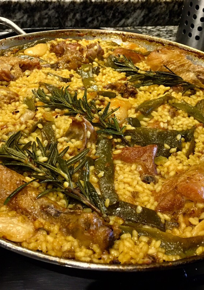 Una foto de Paella valenciana 🥘