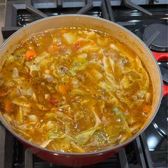 A picture of Hamburger Vegetable Soup.