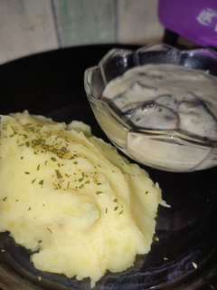 Foto resep Mashed Potato & Mushroom Sauce