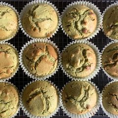 A picture of Matcha, Dates & Walnuts Cupcakes.