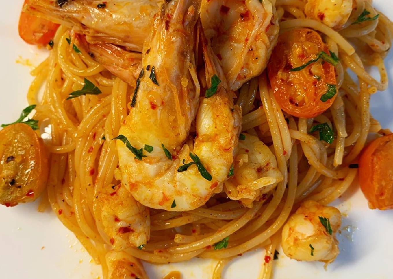 Spaghetti aglio e olio with shrimp