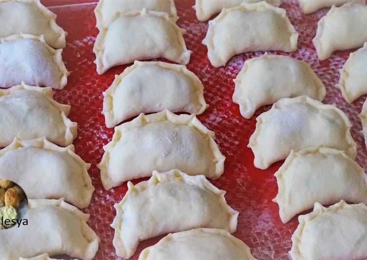 Идеальное дрожжевое тесто на ягодные вареники, вареники с вишней не текут не лопаются, нежные!