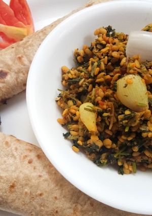 A picture of Coriander leaves-spring onions-moong daal dry.