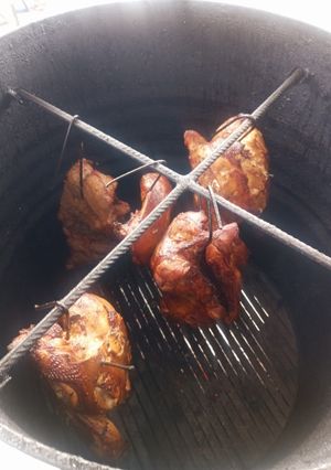 Una foto de Pollo al cilindro
