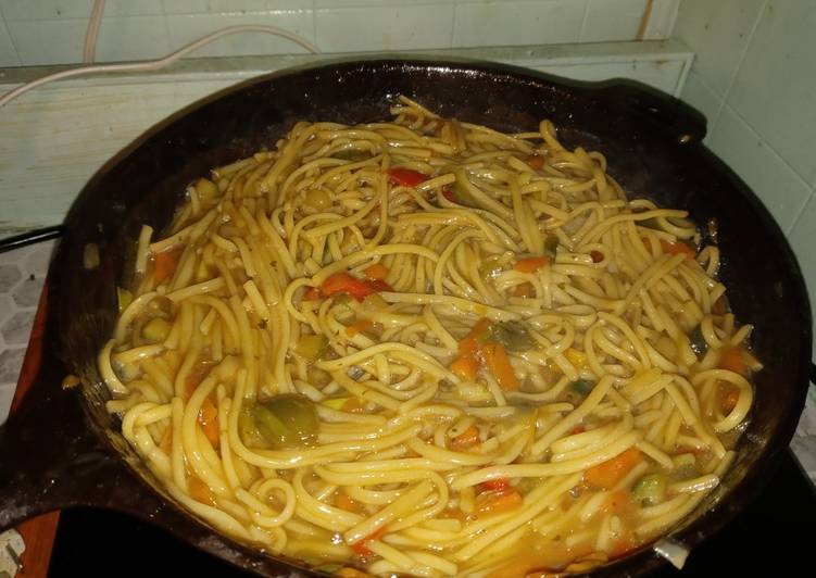 Lo Mein Noodles with veggies