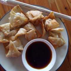 Pangsit goreng রেসিপির প্রধান ছবি