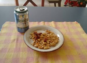 Una foto de Cacahuates (maní) enchilados. ॐ