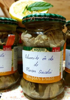 O poză a rețetei Conserva de "palamita" in ulei.