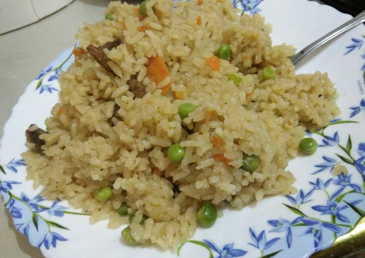 Steps to Make Yummy Fried rice with beef