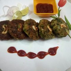 Shahi Cheesy Veg Kabab A picture of Shahi Cheesy Veg Kabab.