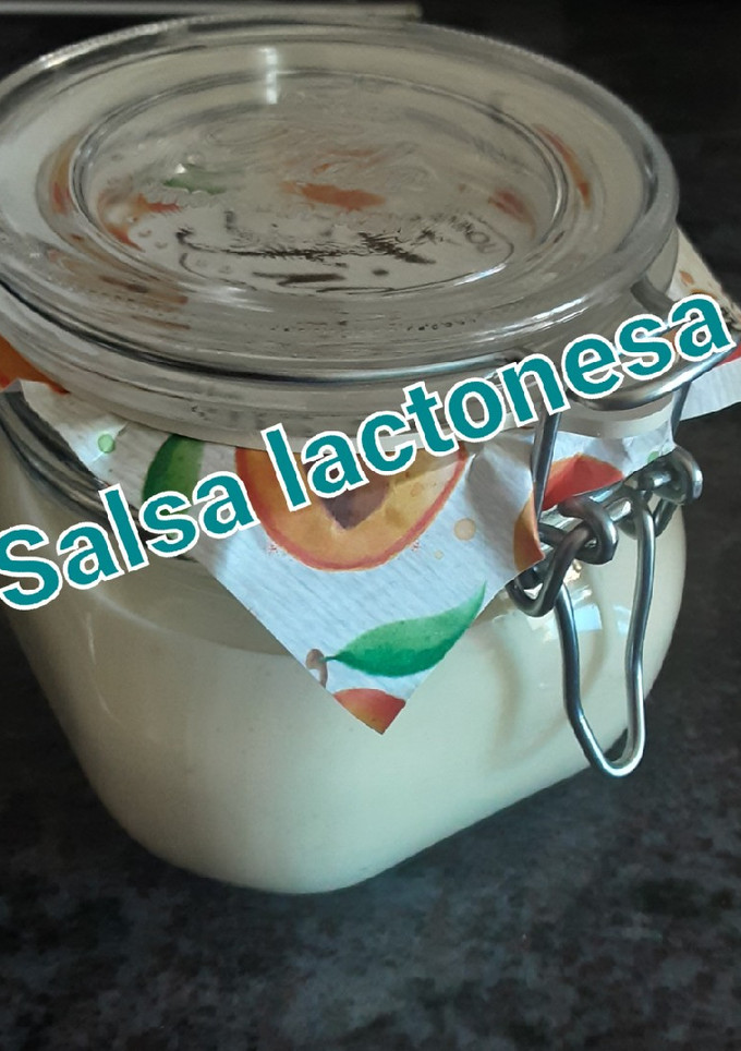 Una foto de ☆ Salsa lactonesa con Thermomix