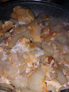 Una foto de Revuelto de patatas y huevo