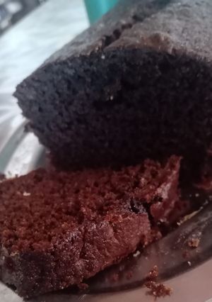 Una foto de Delicioso 😋 budín de algarroba y harina integral