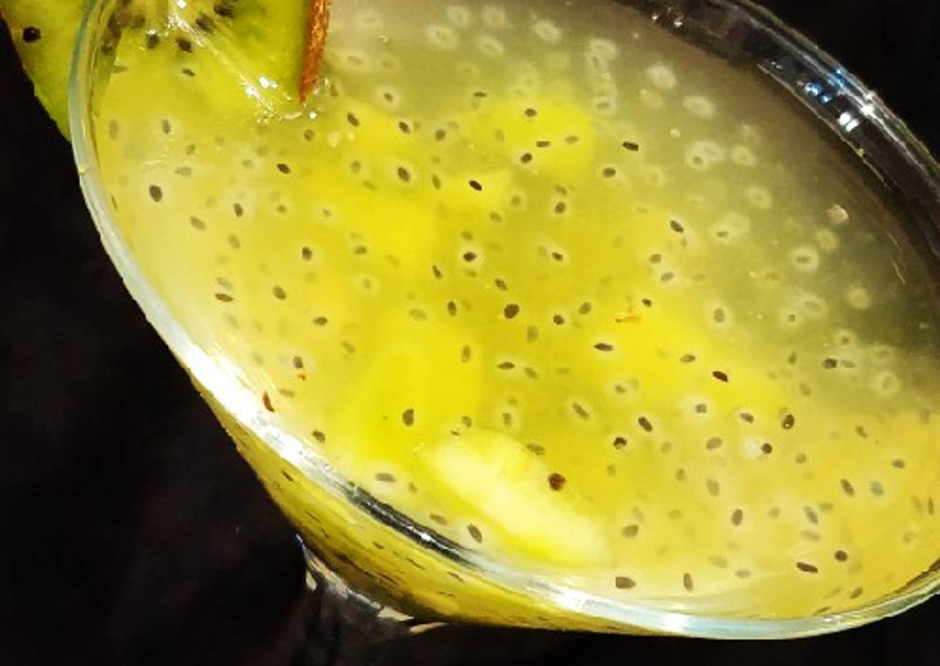 Kiwi cooler