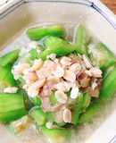Canh mướp nấu lạc