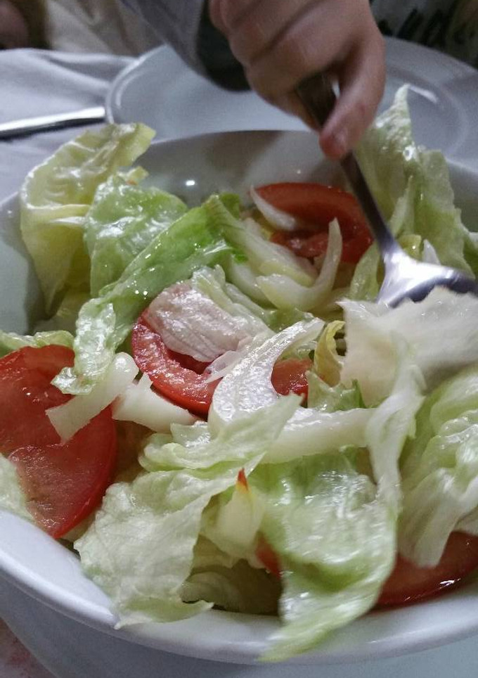 Una foto de Ensalada asturiana