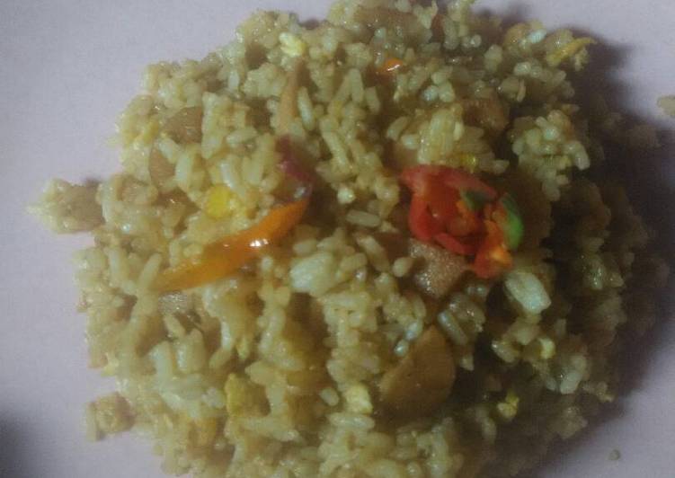 Cara Memasak Nasgor Sosis Bumbu Racik Yang Renyah