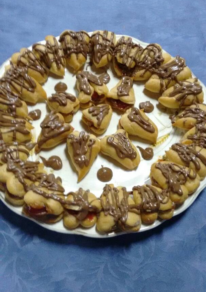 Una foto de Corazones de masa bomba con sorpresa