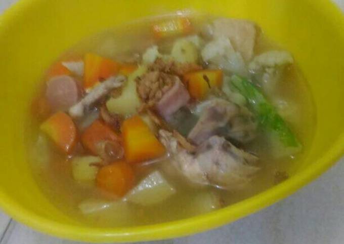 Bagaimana Membuat Sop ayam sosis tahu murah anak kos mudah praktis magic com sehat, Lezat