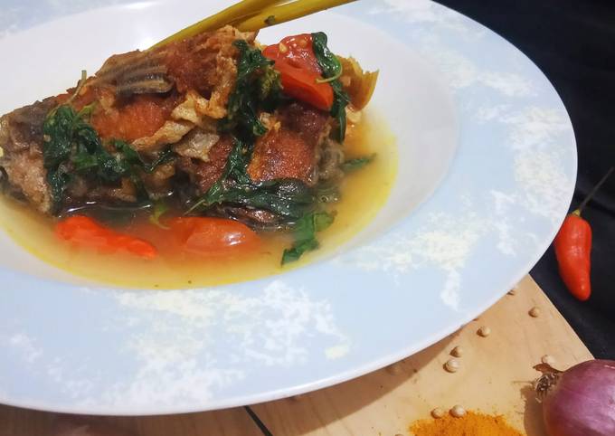 Cara Gampang Menyiapkan 58. Ikan Patin Bumbu Kuning, Menggugah Selera