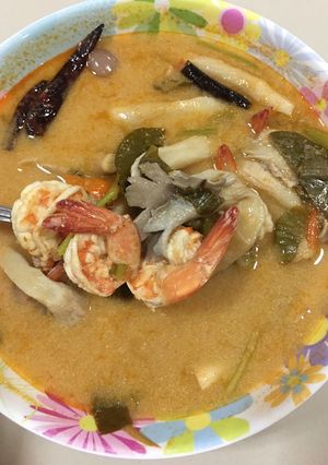 รูปของ “ต้มยำกุ้ง”