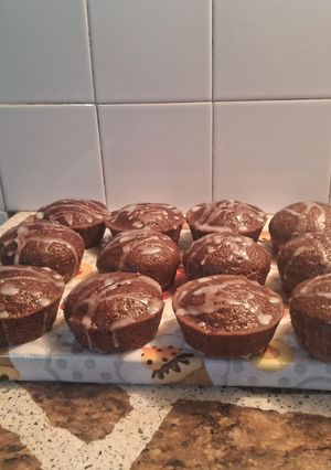 Una foto de Muffins glaseados de Cocoa y limón