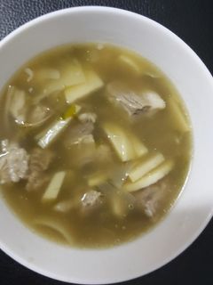รูปของ ต้มกระดูกหมูอ่อน