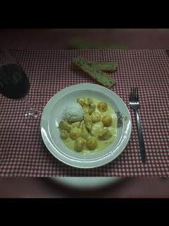 Una foto de Pollo al ajillo