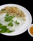 SP.0987 - Bún Xào Giá Đỗ Thịt Khìa